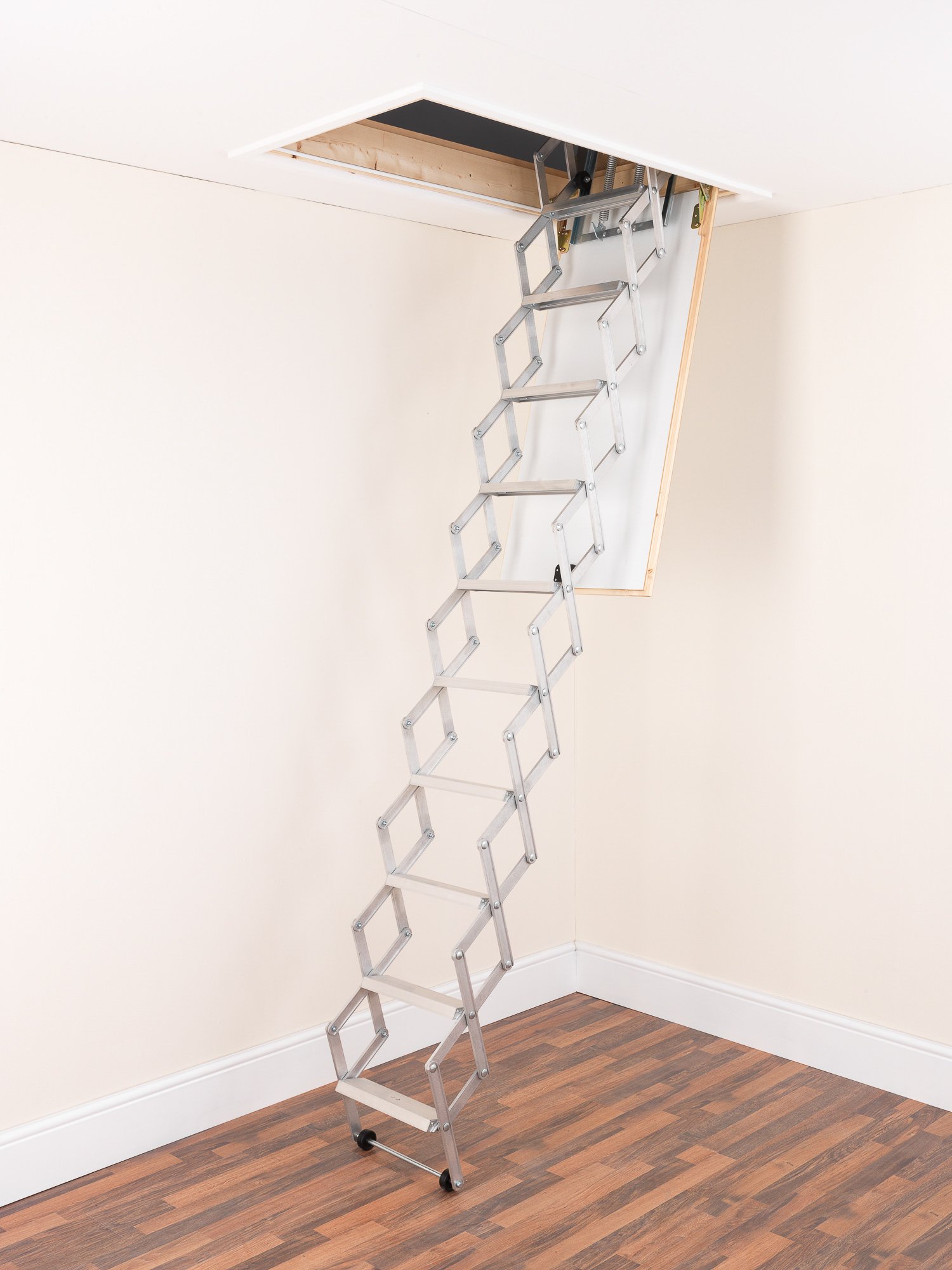 ALUFIX 9-Tread Concertina Loft Ladders - Ideal for Tiny attic Spaces | Easy DIY Fit | Aluminium | Floor to Ceiling 2.19m-2.46m (7.2ft-8.1ft)