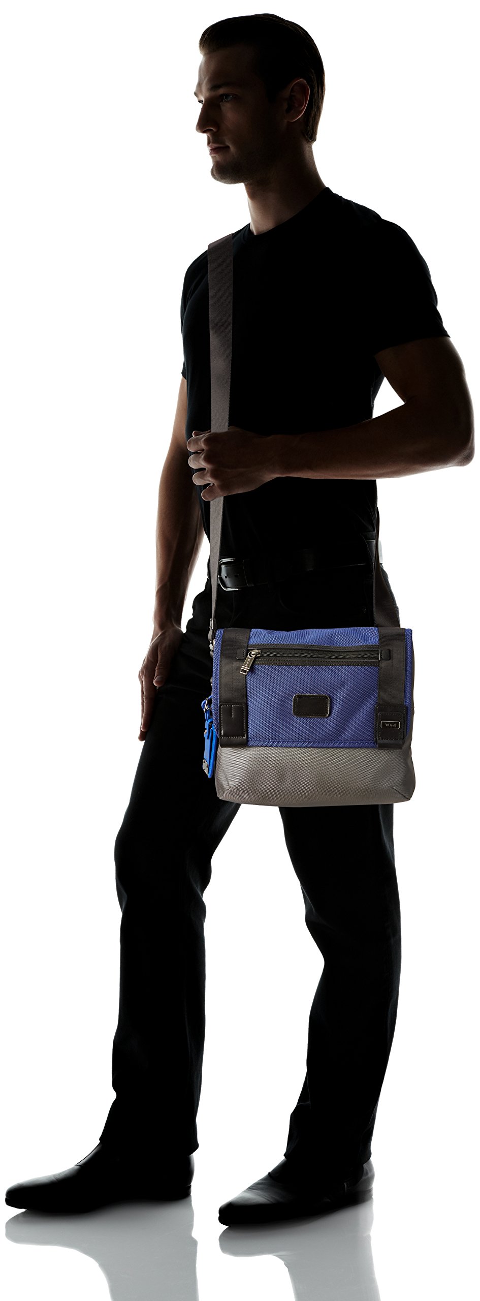 tumi alpha bravo beale mini messenger