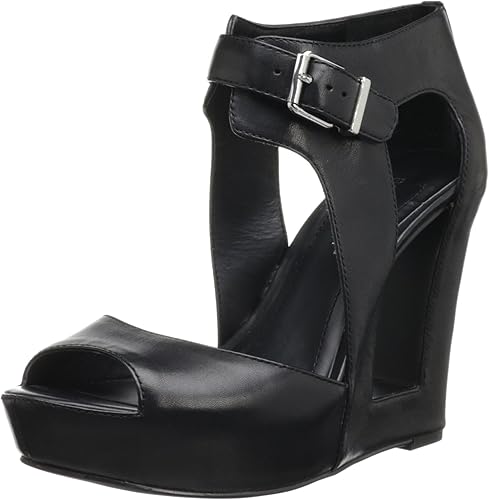 bcbg black wedges