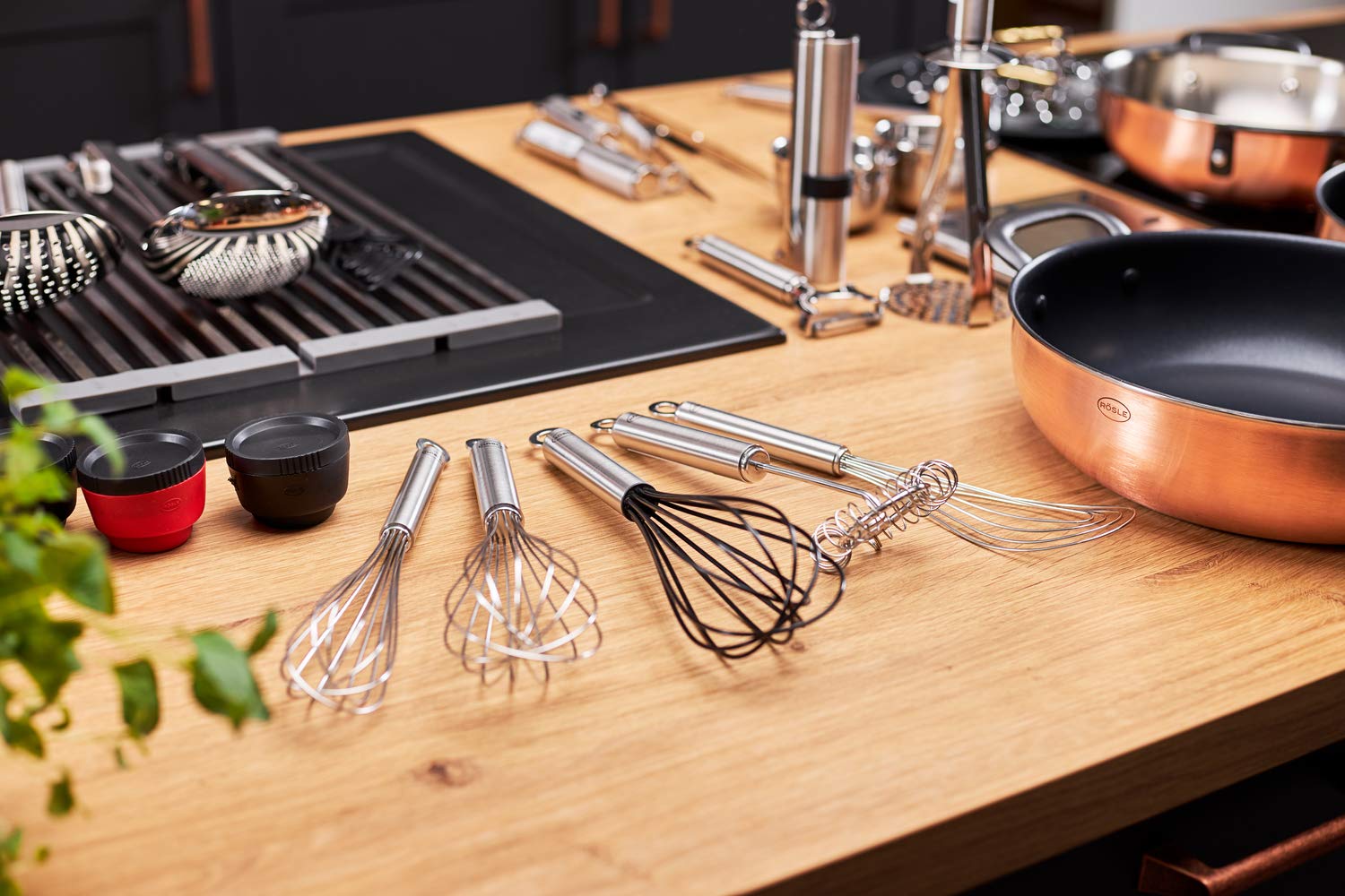 Rösle Stainless Steel Flat Whisk, 4 Wire, 10.6-inch