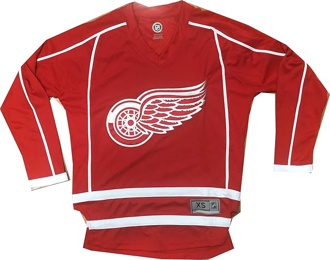 red wings pink jersey