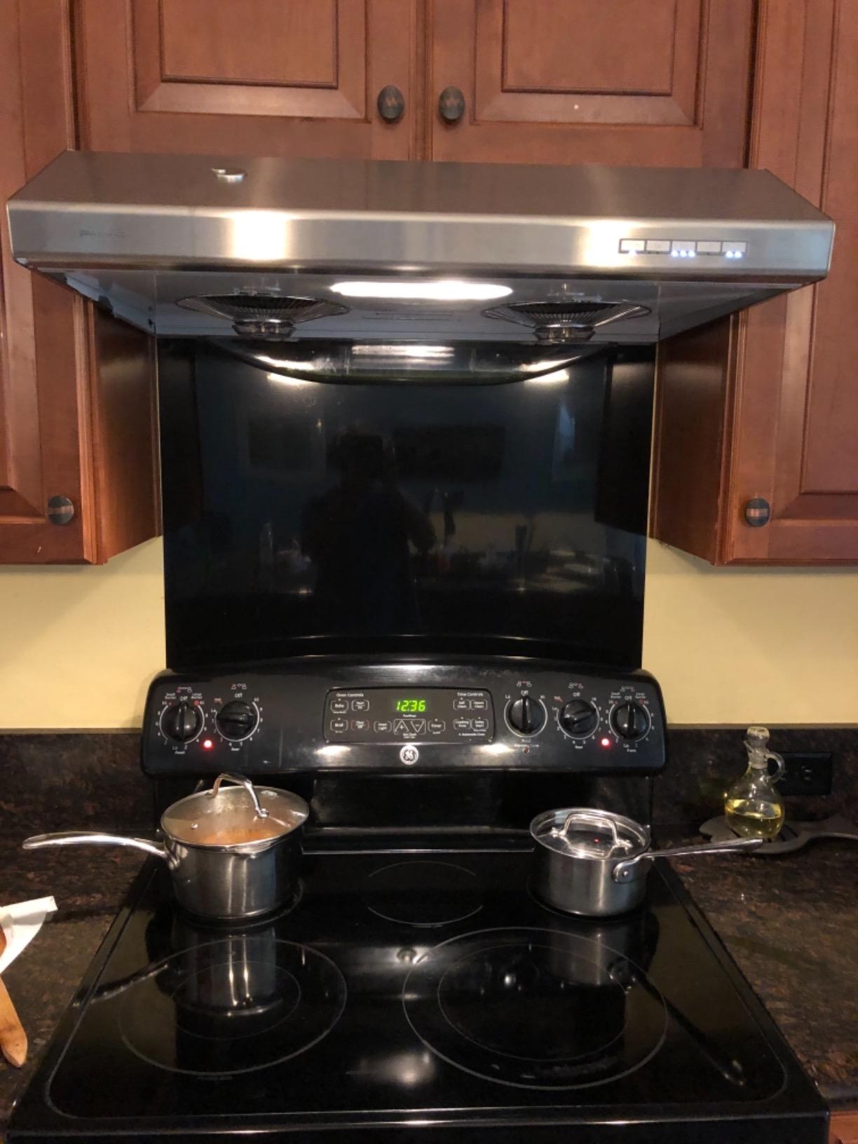 16/mo Finance Pacific Kitchen Vent Hood AC30BS 30 Inch Under Range Hood