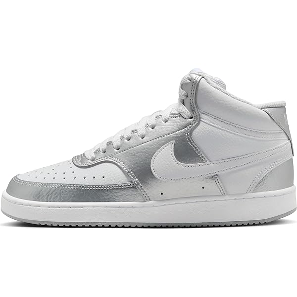 On Court-T ホワイト Mサイズ 新品未使用品 Amazon.com | Nike Women's Court Vision Mid Trainers, White