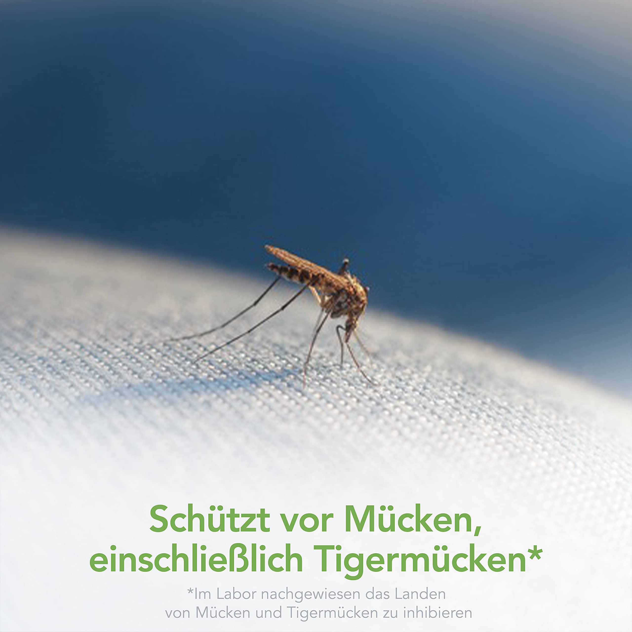 Raid Essentials Mückenstecker 45 Nächte, Elektrischer Insekten-Schutz vor Mücken & Tigermücken, mit pflanzlichen Wirkstoffen, geruchsneutral, 1er Pack (1 x 32 ml) 3