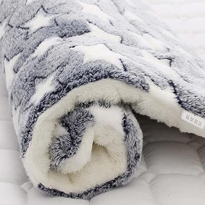 iik Cozy Calming Cat Blanket Ultra Soft Pet Mat F 12x19 in