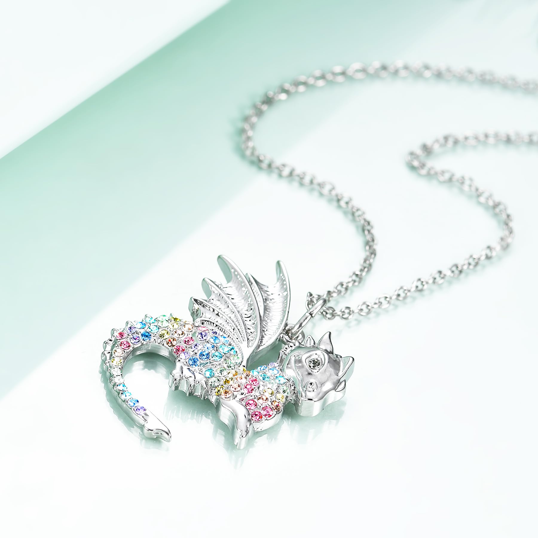 luomart Dragon Dinosaur Necklace Birthday Gifts for Girls,Dragons Dinosaurs Pendant Necklaces Jewelry for Women