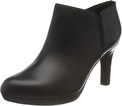 clarks ankle boots uk