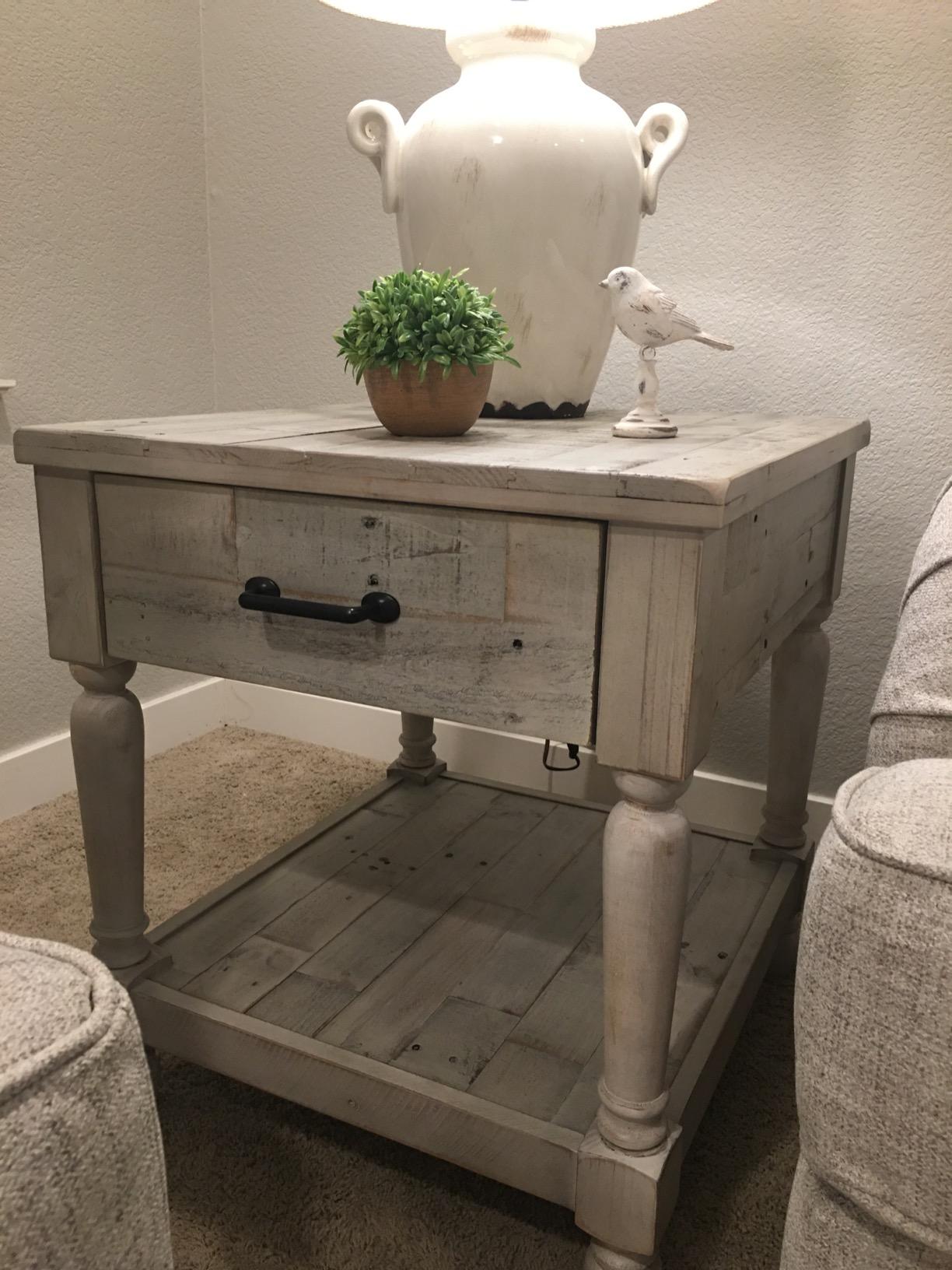 15/mo Finance Signature Design by Ashley Shawnalore Casual End