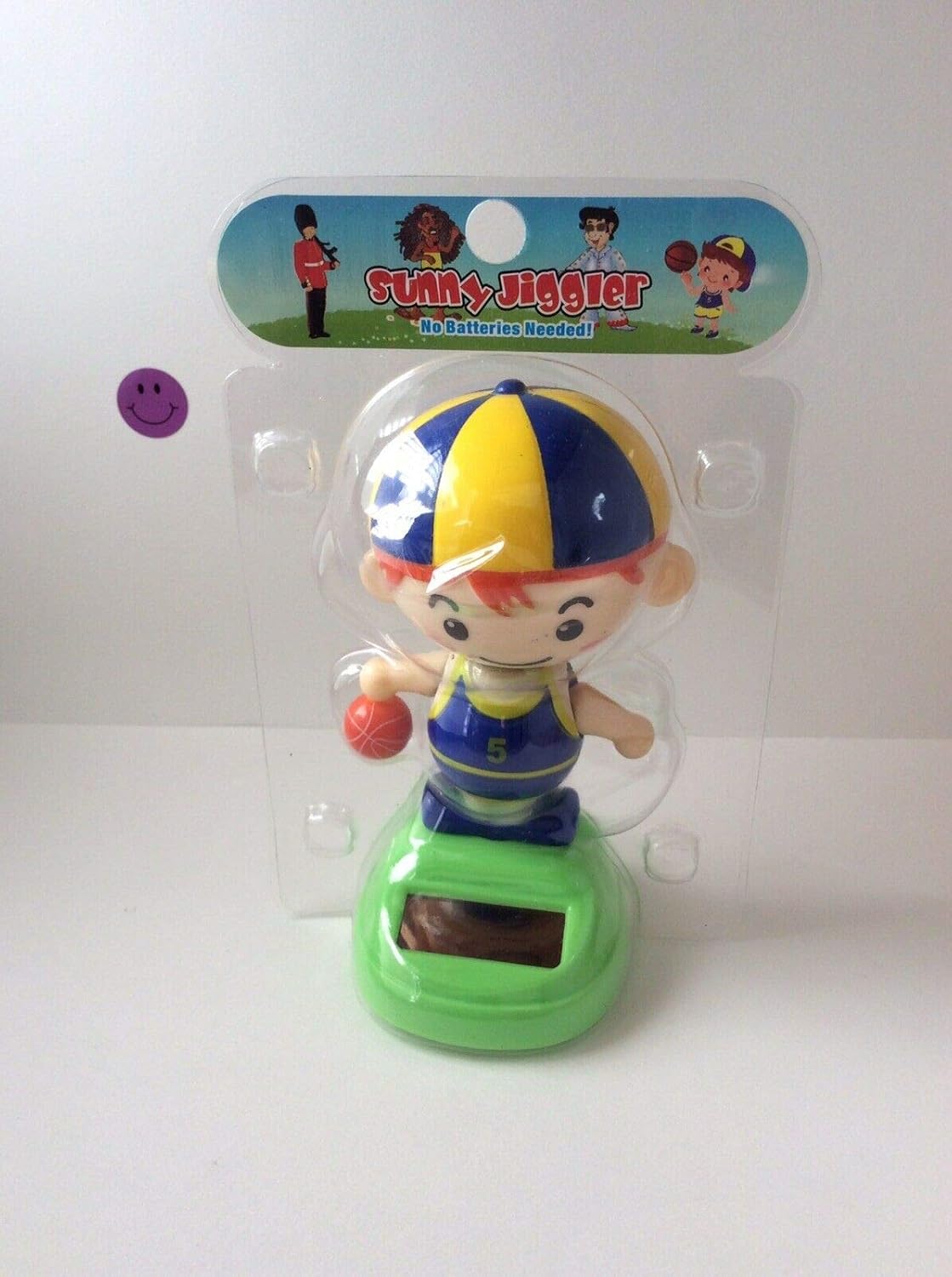 Jugador de baloncesto con energía solar, bailarina animada ...