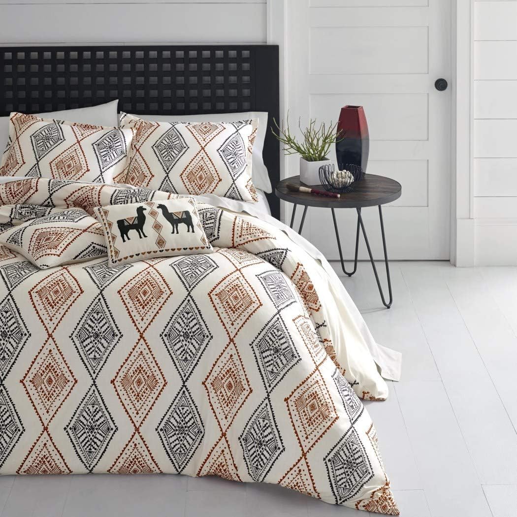 Amazon Com 5 Piece Burnt Orange Grey Off White Aztec Southwest Theme Comforter King Set Beautiful Vertical Diamond Ikat Bedding Stylish Boho Chic Native American Geometric Themed Pattern Burgundy Gray Home Kitchen