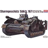 Academy 1/35 German Sturmgeschutz IV SdKfz 167 Kit