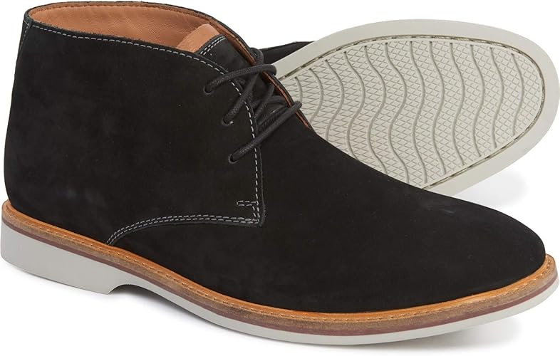 clarks mens black chukka boots