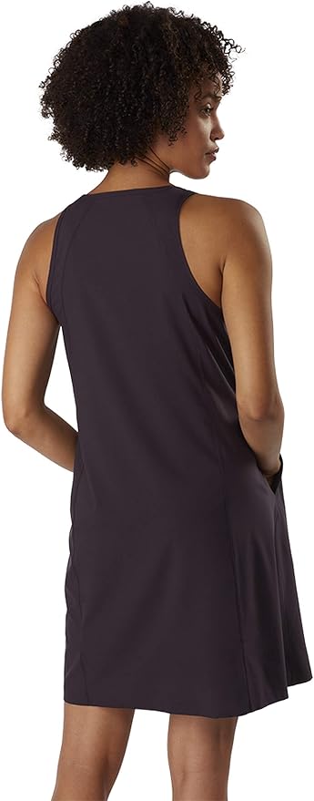 contenta shift dress