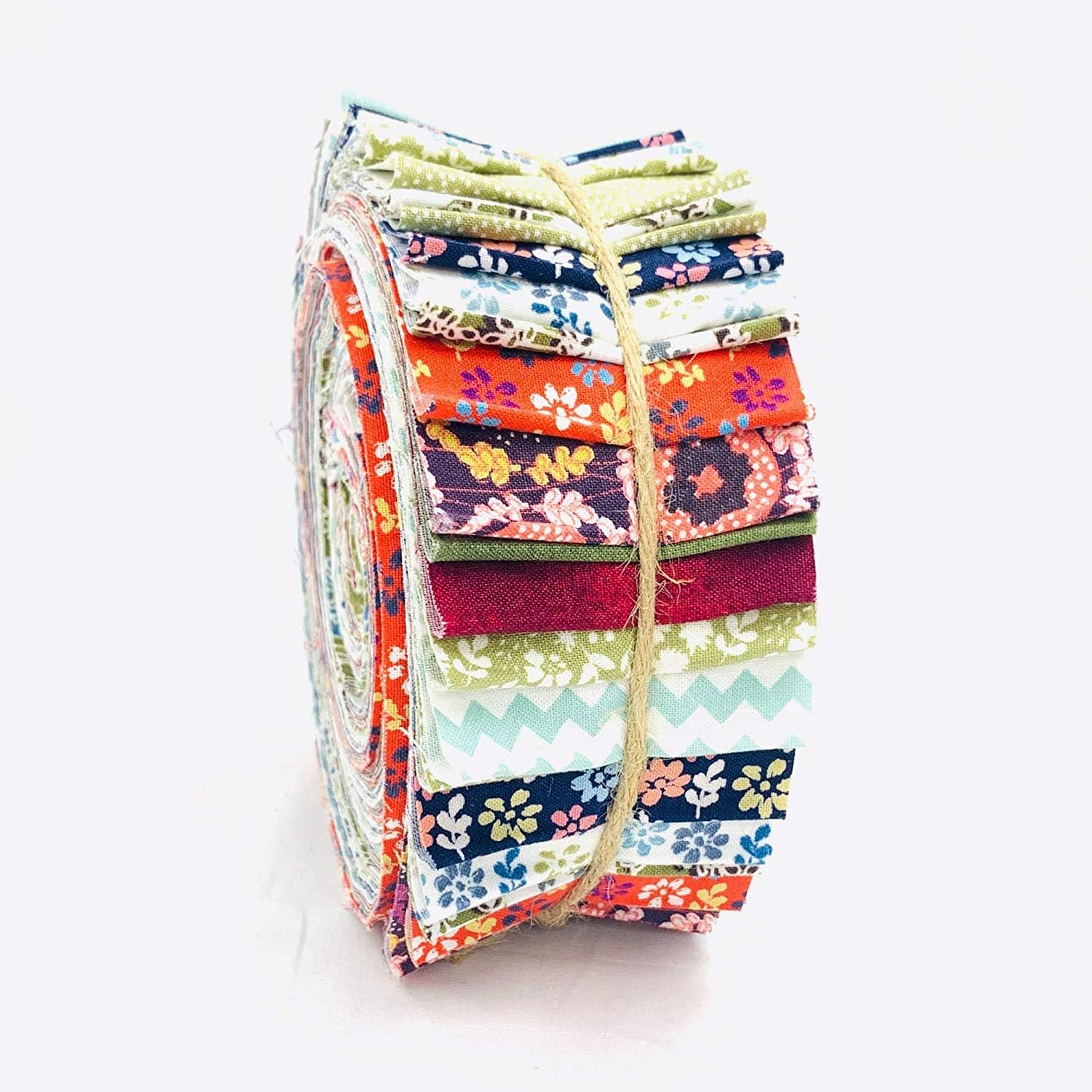 Daisy Florals 100% Cotton Jelly Roll Fabric Strips Material for Quilting, Patchwork, Sewing, Art & Crafts - 40 Strips Bundle (2.5" W x 45" L)