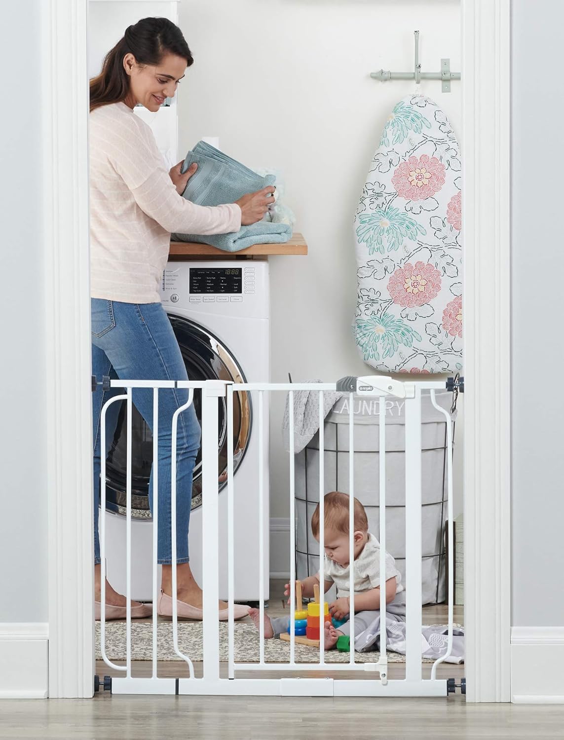 Regalo Easy Step 38.5-Inch Extra Wide Walk Thru Baby Gate, Includes 6-Inch Extension Kit, 4 Pack Pressure Mount Kit, 4 Pack Wall Cups and Mounting Kit ( 1 Gate Set) : Indoor Safety Gates : Baby