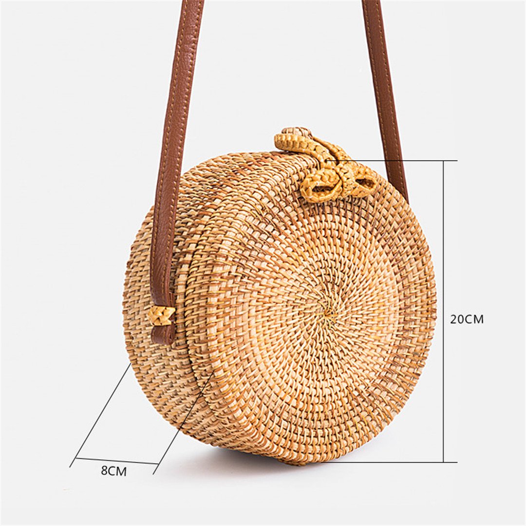 round wicker bolsas