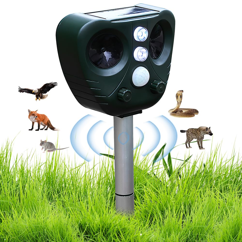 YANGUN Cat Repellent, Ultrasonic Cat Repellent, Cat Deterrent Animal Scarer with PIR Sensor & LED Flash Light 5 Modes USB Charging, Garden Cat Repellent for Garden Yard Squirrels Cats Rats Fox