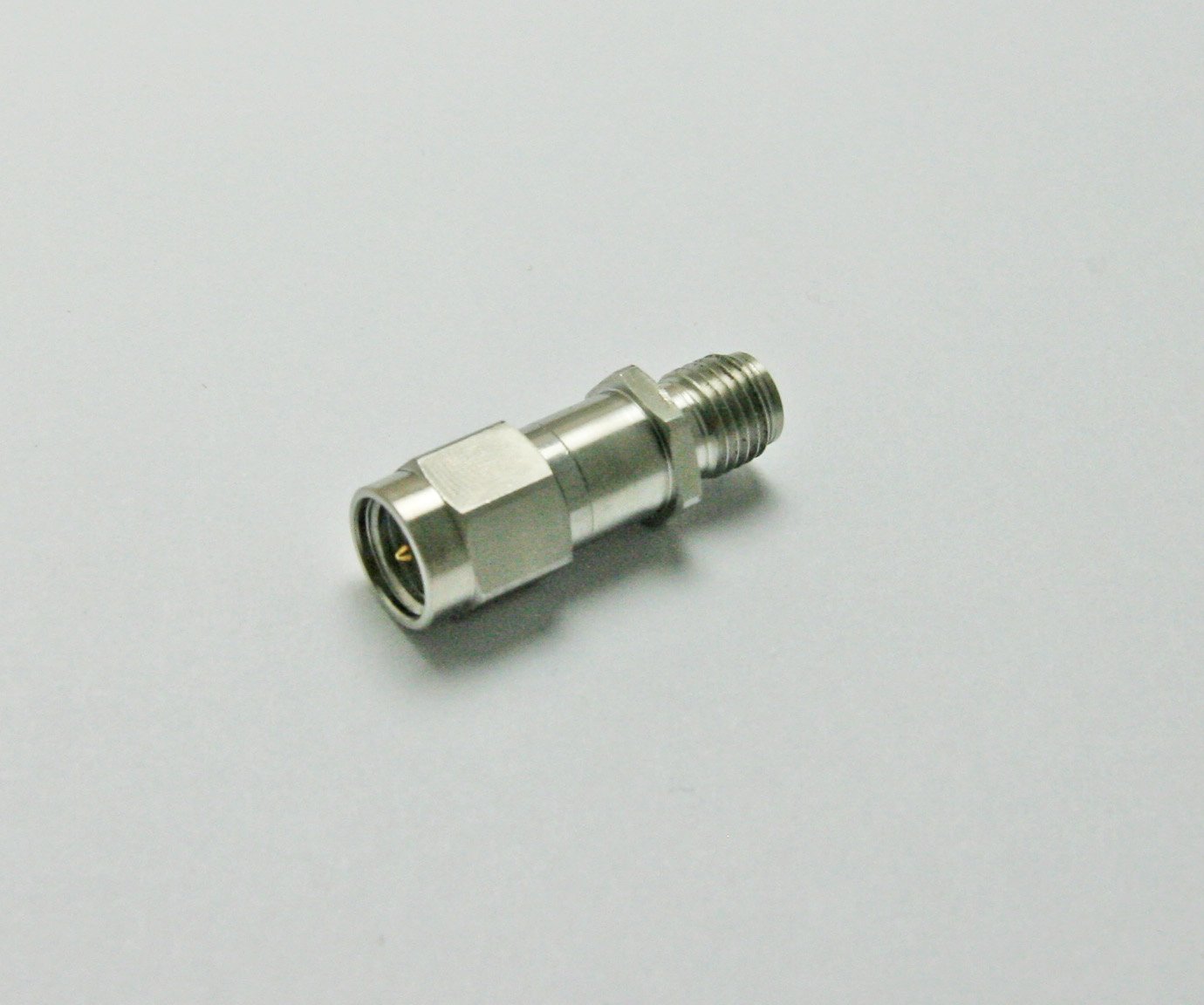 AEC DB-1001S-SA15TP-SA25TP, SMA male to female Inner DC Block