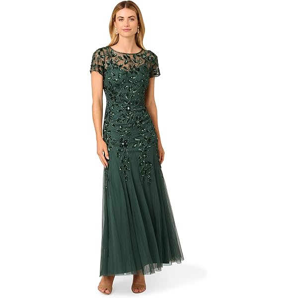 Avery G Women's Long Lace Ballgown, Navy/White, 4 at Amazon Women's Clothing  store