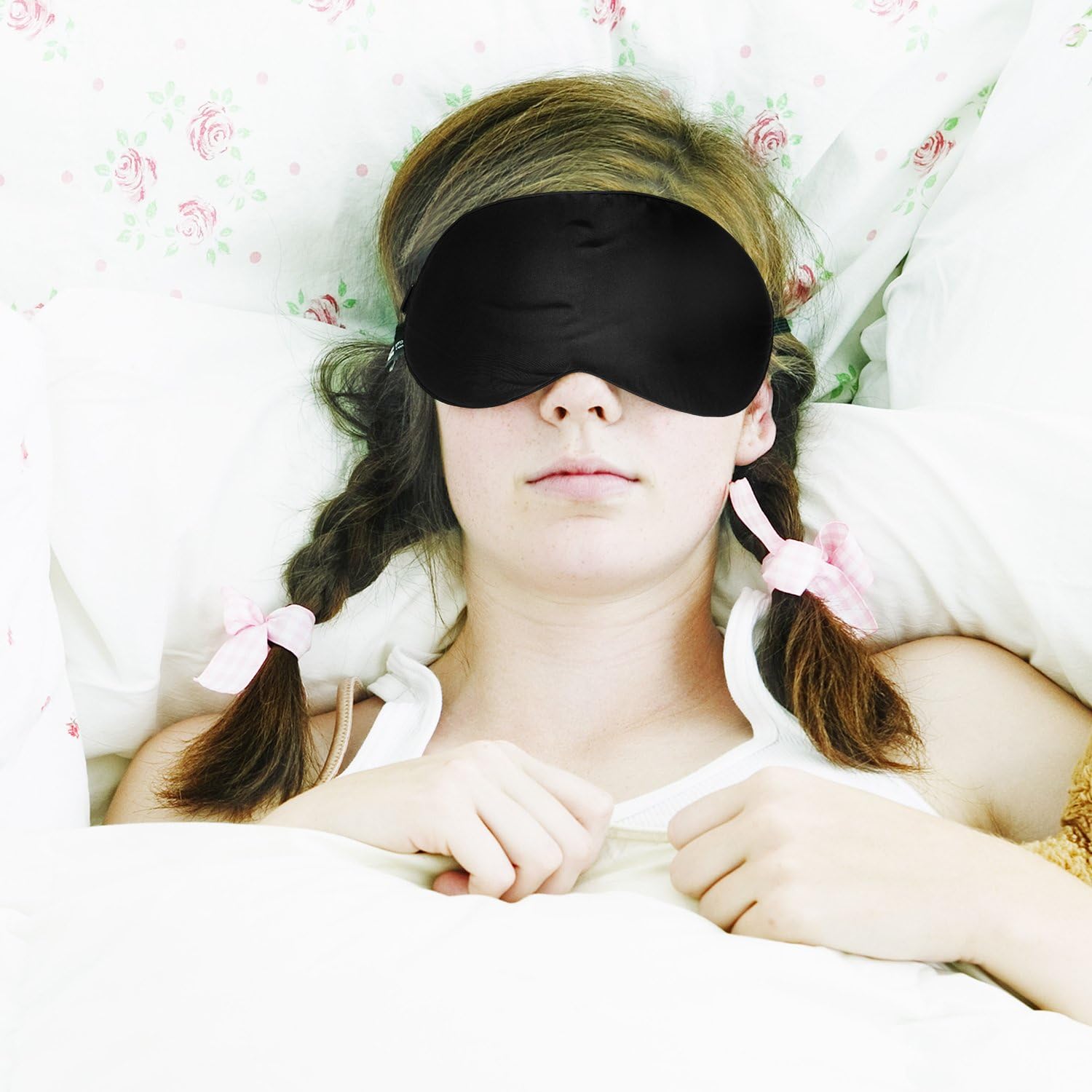 Sleep Mask Vafee Natural Silk Eye Mask Super Soft Eyeshade with Carrying Pouch & Ear Plugs for Travel, Shift Work, Meditation & Migraines