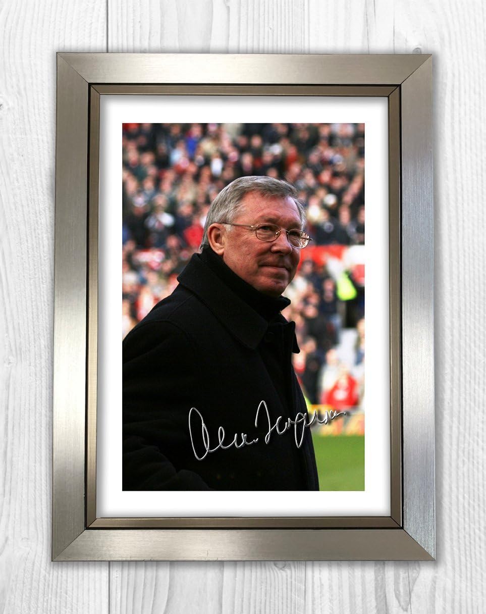 Engravia Digital Alex Ferguson 1 SP - Signed Autograph Reproduction Photo A4 Print (Silver frame)