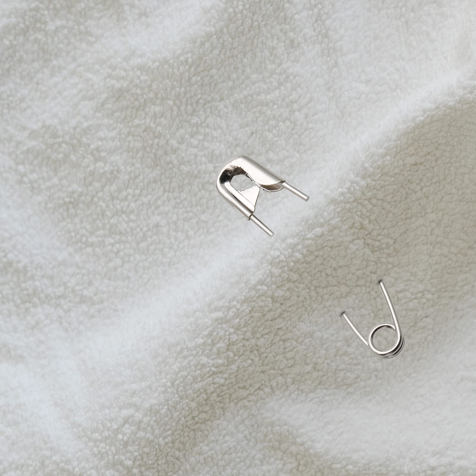 Qjaiune 100Pcs Curved Safety Pins Size 3, 2