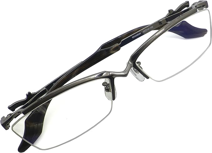 Amazon 進撃の巨人 限定 Attack On Titan 眼鏡 アニメ コラボ メガネ フレーム ブルーカット 伊達 Pc エルヴィン リヴァイモデル ファッション眼鏡 通販