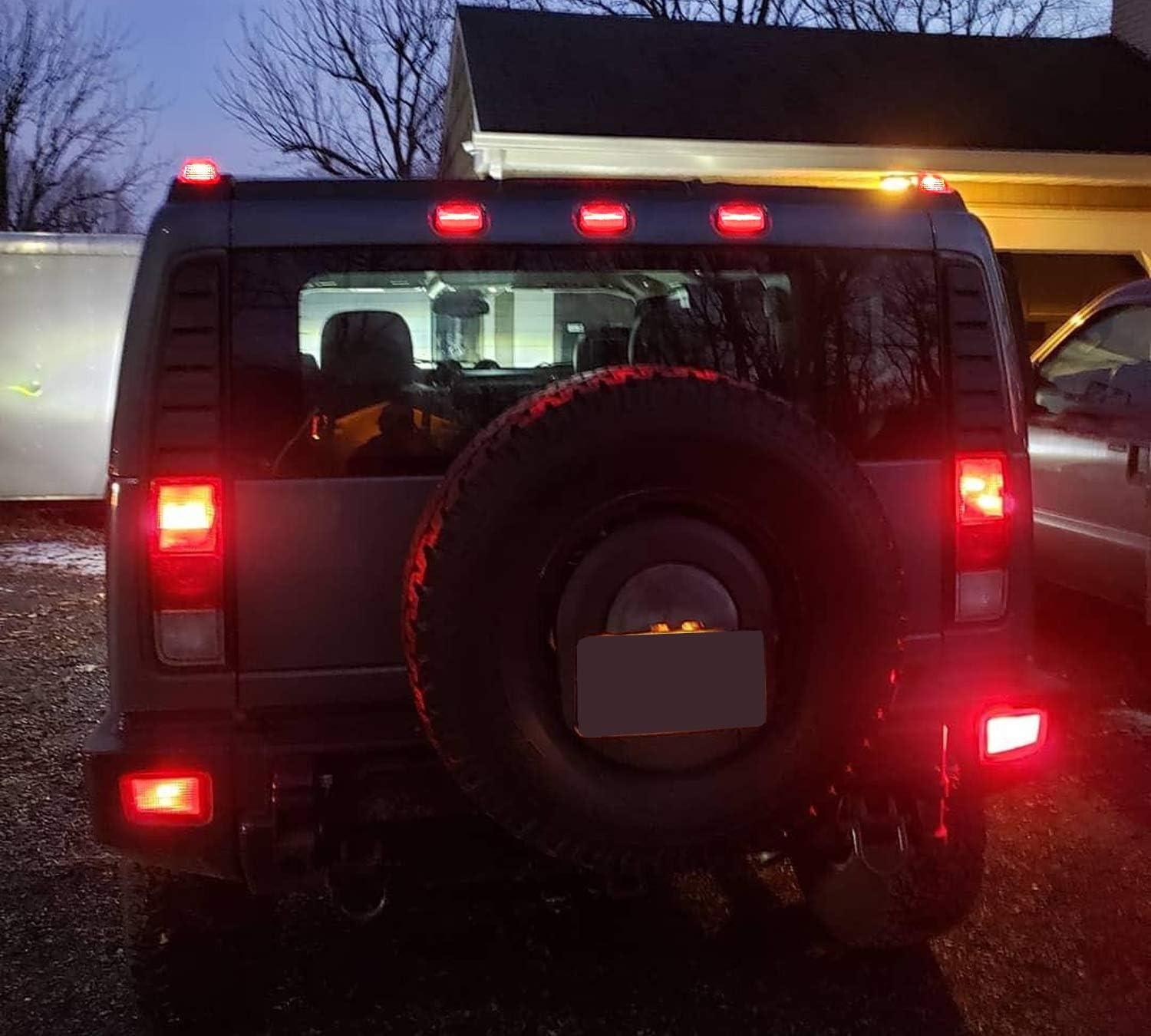 Hummer h3 желтый. Фара на крыше на хаммер. Поворотники led hummer h2. Лампы хаммер. Лампы хаммер.