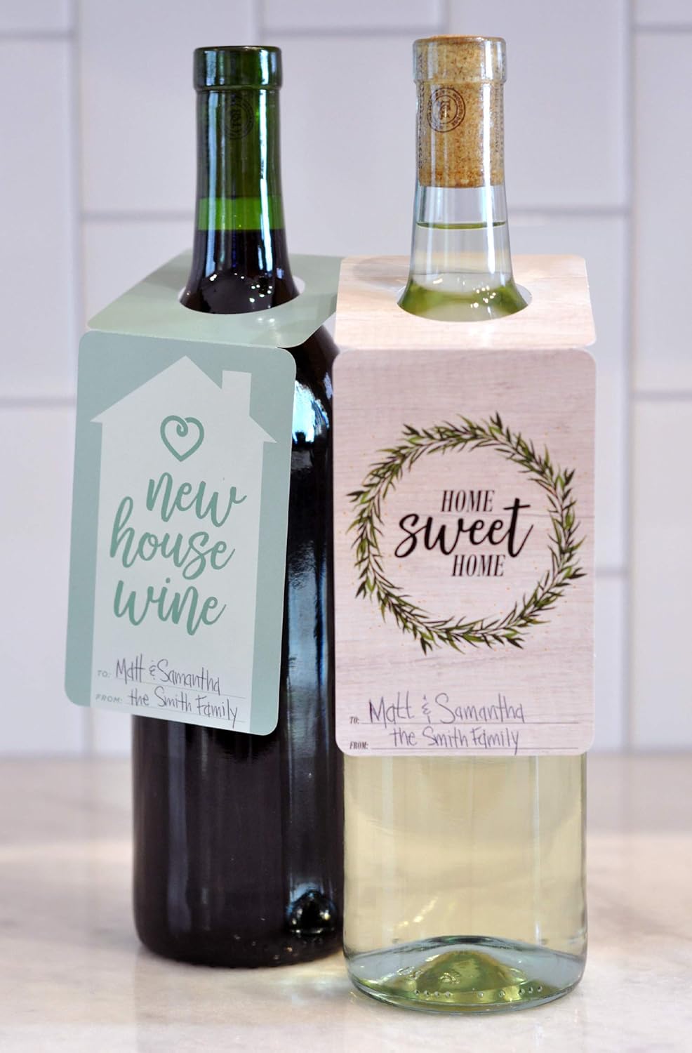 Housewarming Wine Bottle Gift Tags for New House Parties, Welcome Home Celebrations, Realtor Gifts, Housewarming Events. Set of 12 Reversible Bottle Hang Gift Tags. Rustic, Woodgrain, Wreath, Heart