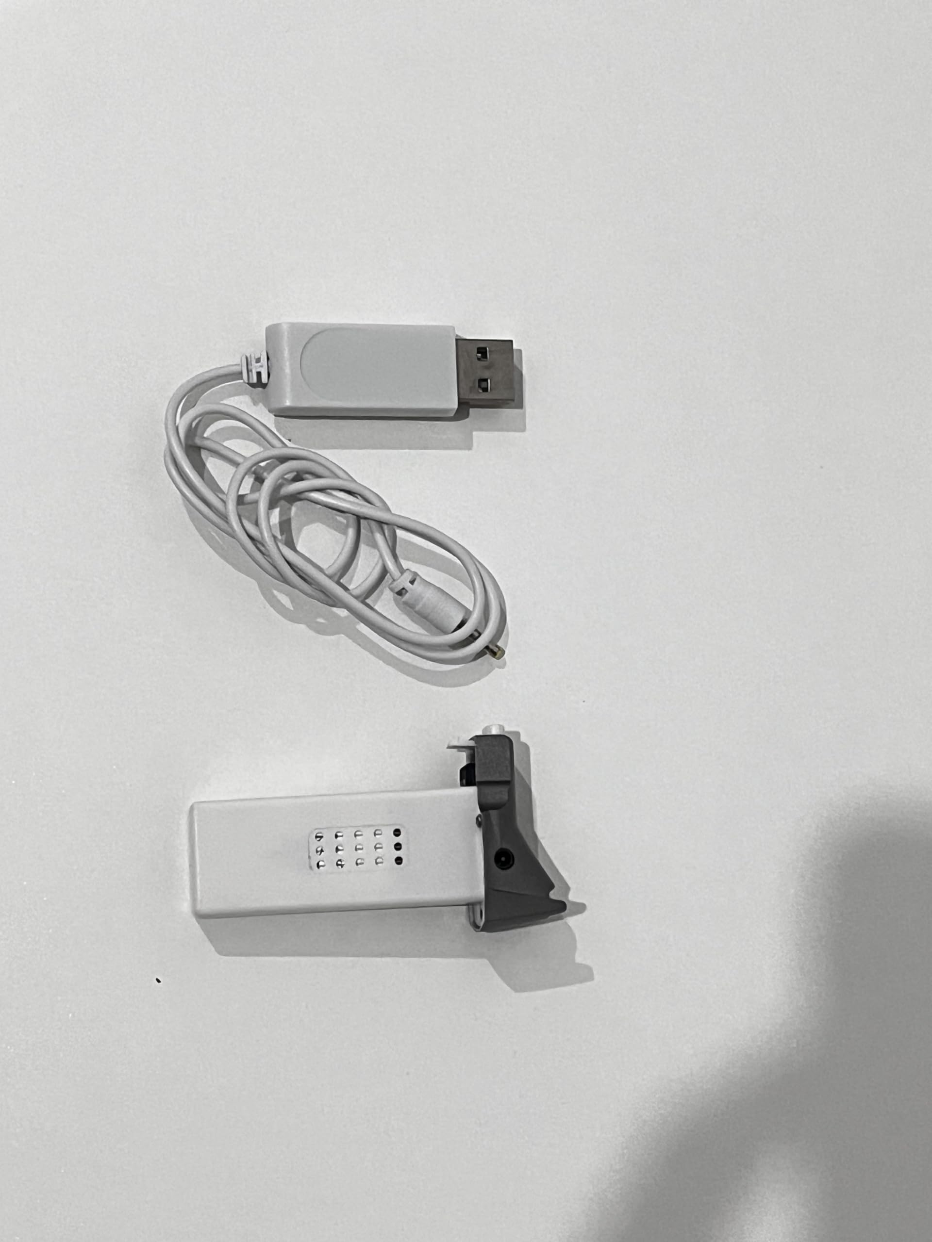 1PCS Rechargeable Battery and USB Chargers for Q1 Drone