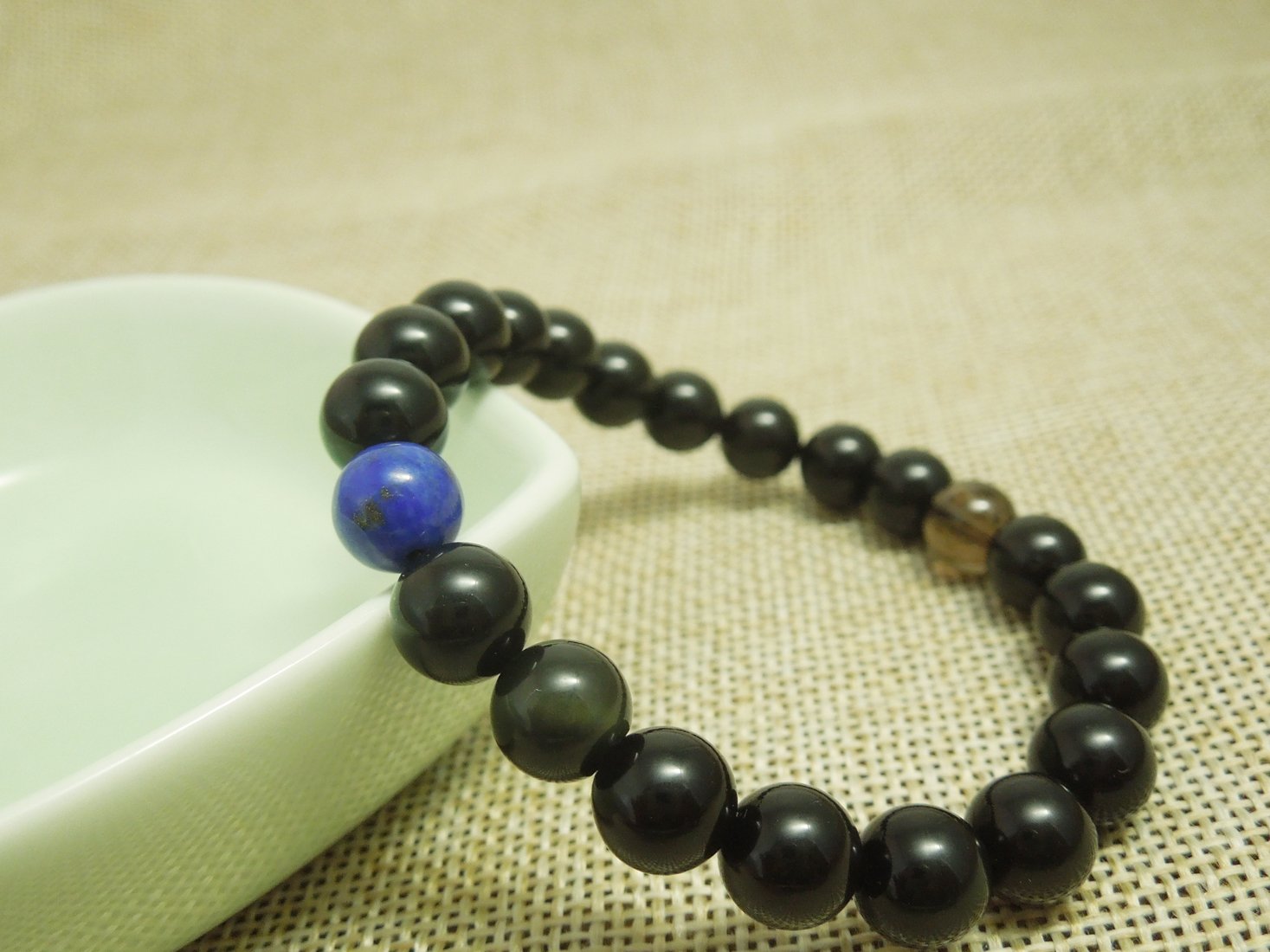 COLORFEY Women\'s Fashion Bracelets with 8mm Black Genuine Gemstone Yoga Balancing Healing Chakra Energy Beads Lucky Charm Bracelet(Lapis Lazuli)