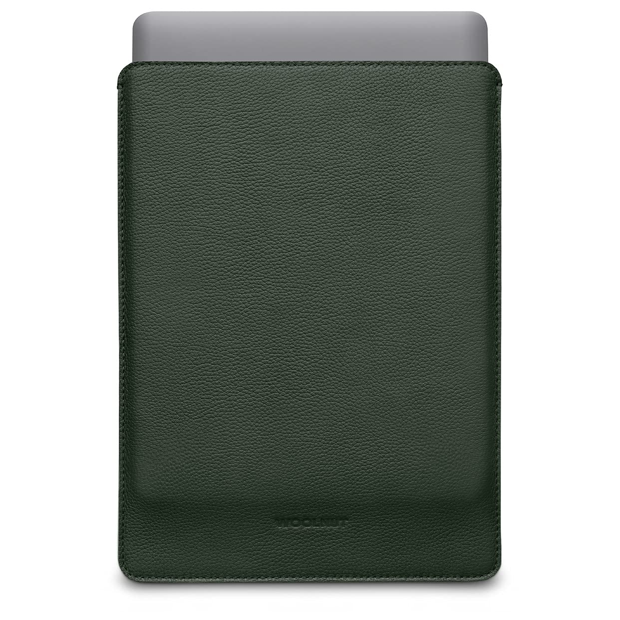 WOOLNUT Leather Sleeve Case for MacBook Pro 13 & MacBook Air 13/13.6 inch - Charge in Sleeve - Full-Grain Leather, Wool Felt Interior - Tailor-Made Fit - Scandinavian Design - Green