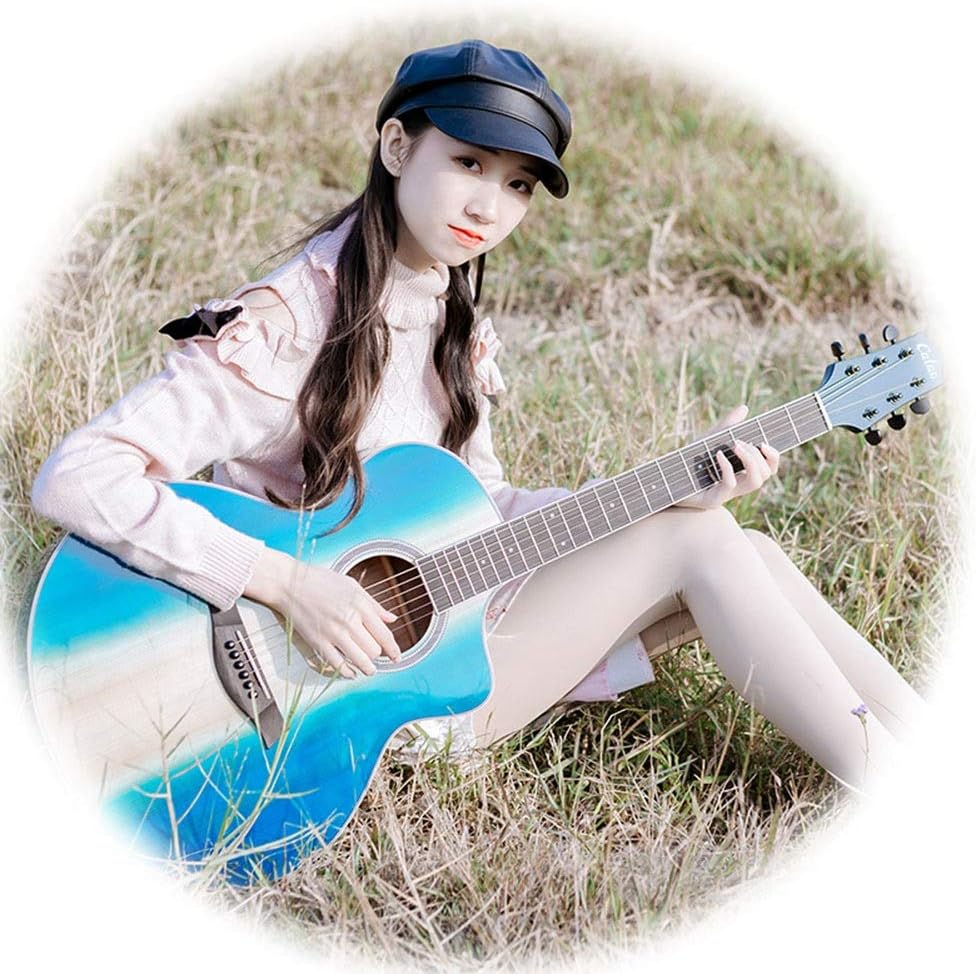 Una muchacha y una guitarra acordes | Las mejores guitarras