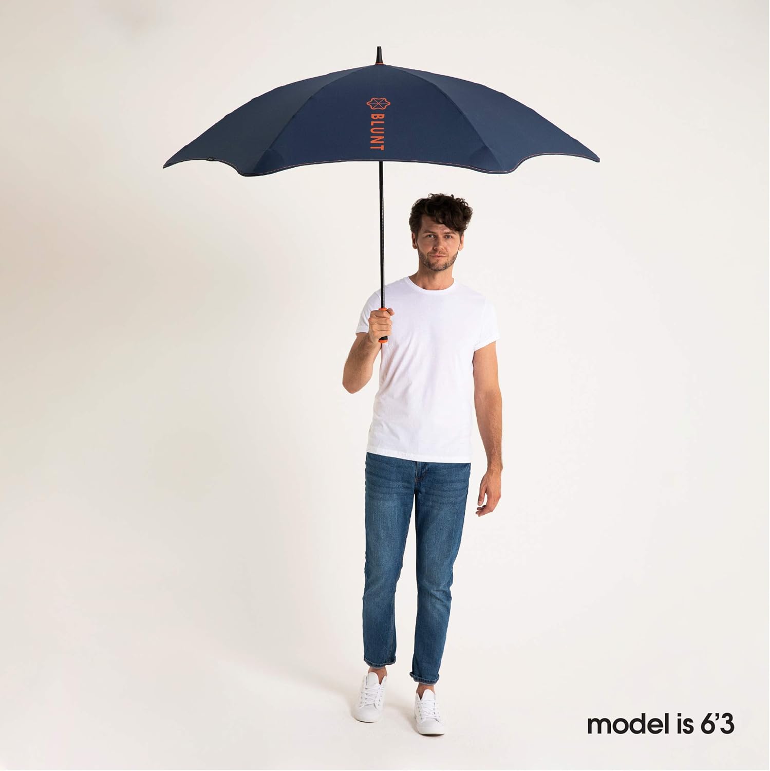 Blunt Windproof Sport Umbrella - 58 inch Golf Umbrella with Wind Resistant Radial Tensioning System (Black/Blue) : Sports & Outdoors