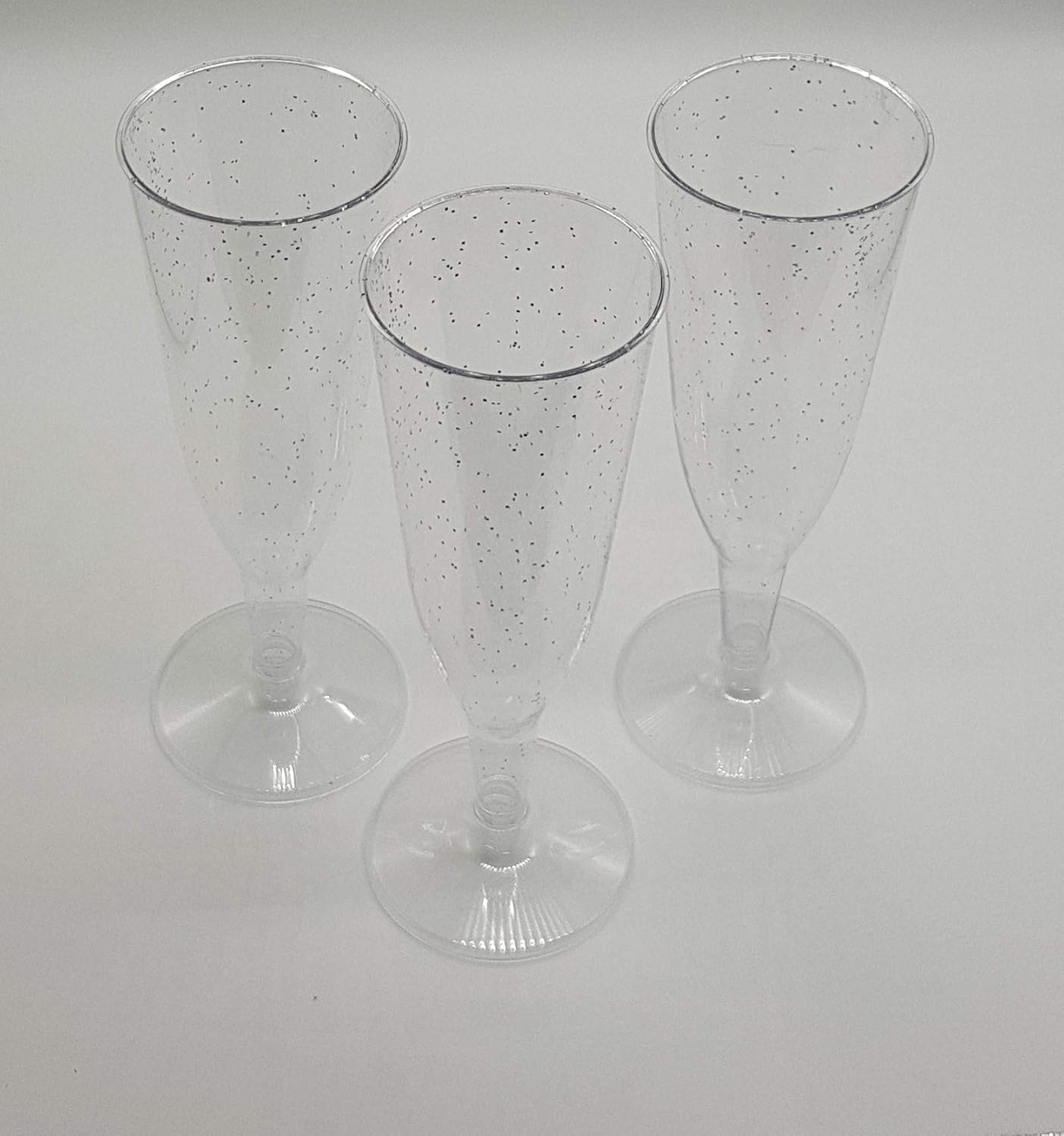 50 x Silver Glitter Disposable Plastic Champagne Flutes. (2P) Amazon