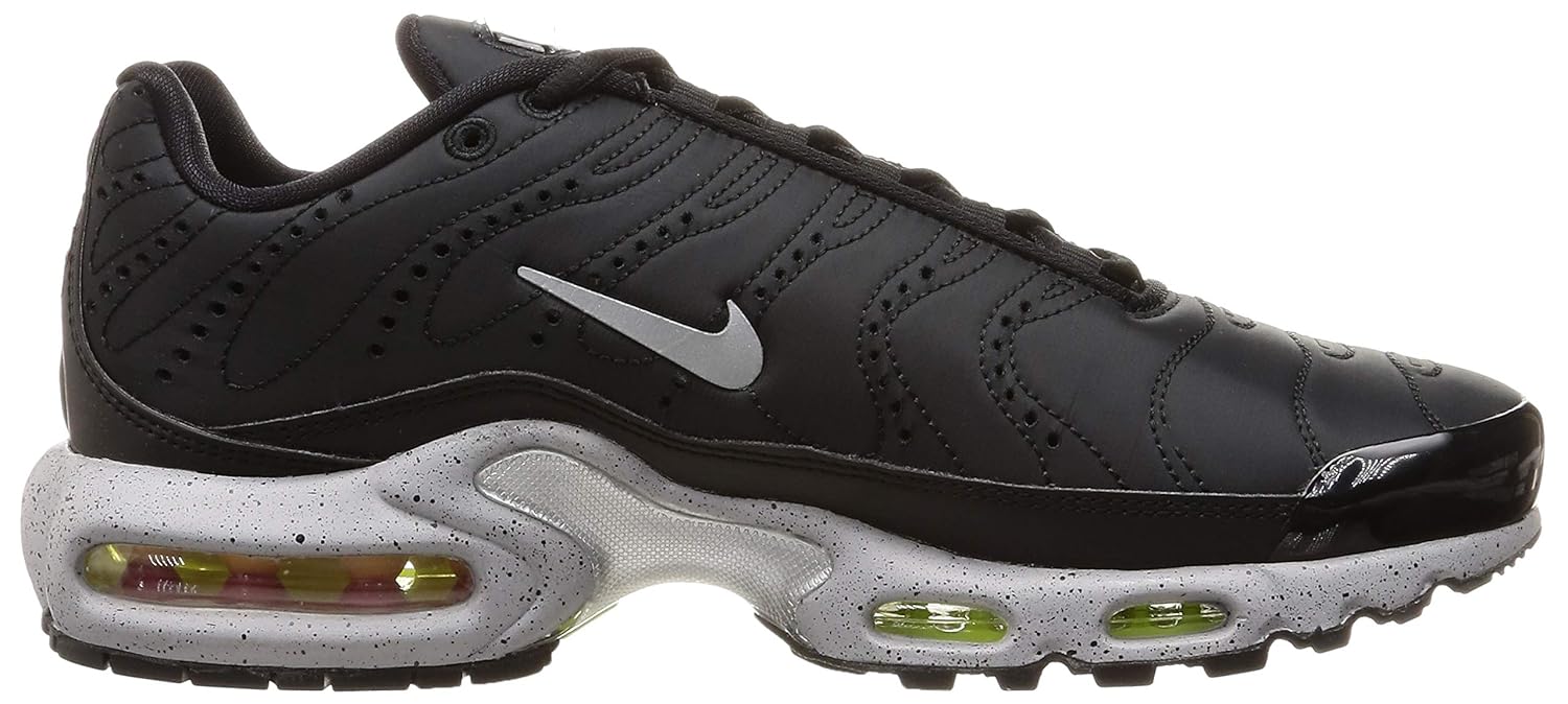 nike air max plus prm black matte silver & volt