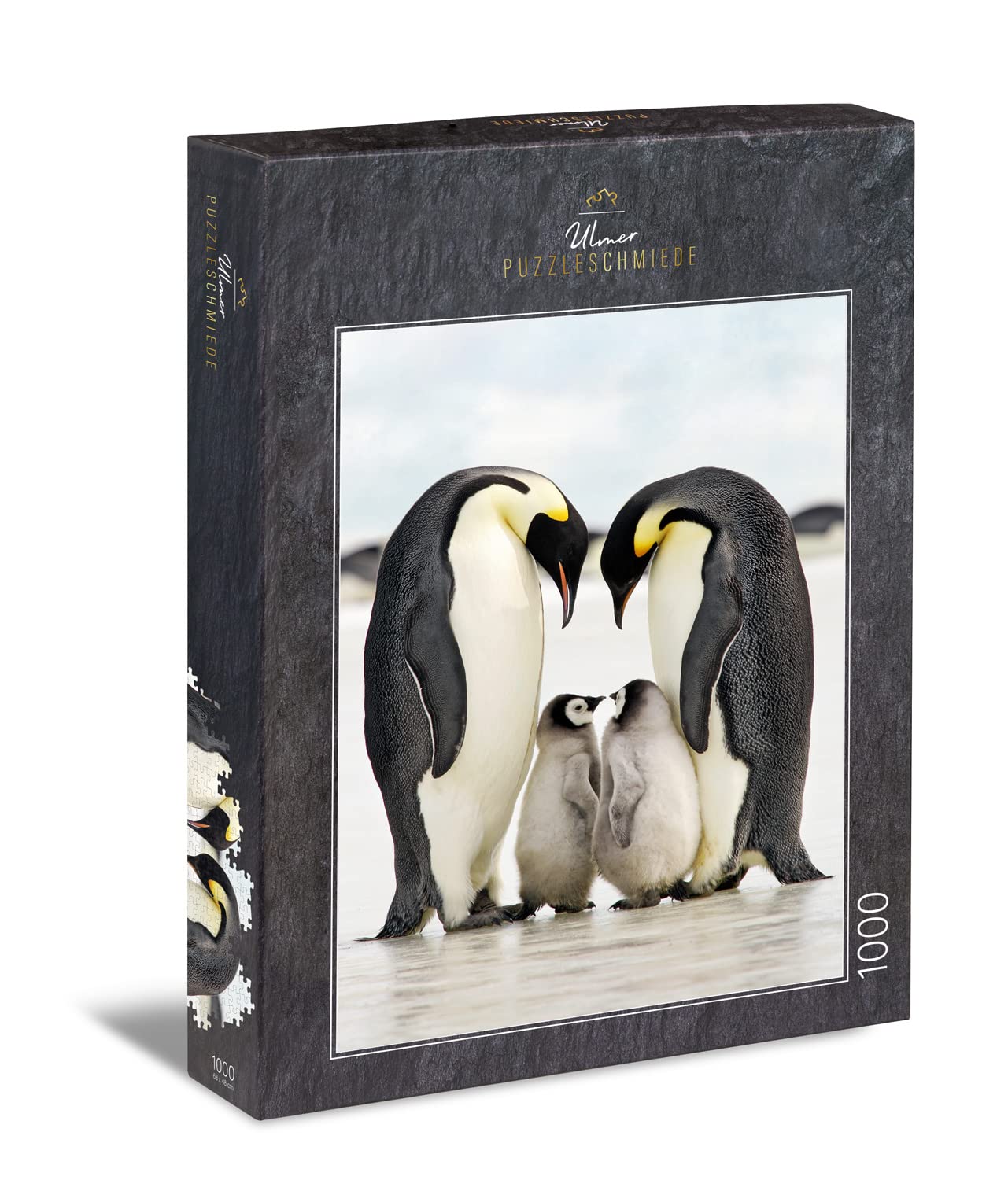 Ulmer Puzzleschmiede - Puzzle "Family Happiness" - Classic 1000 Piece Puzzle - Penguins as an original animal photo - The penguin parents watch over the little offspring in the winter landscape