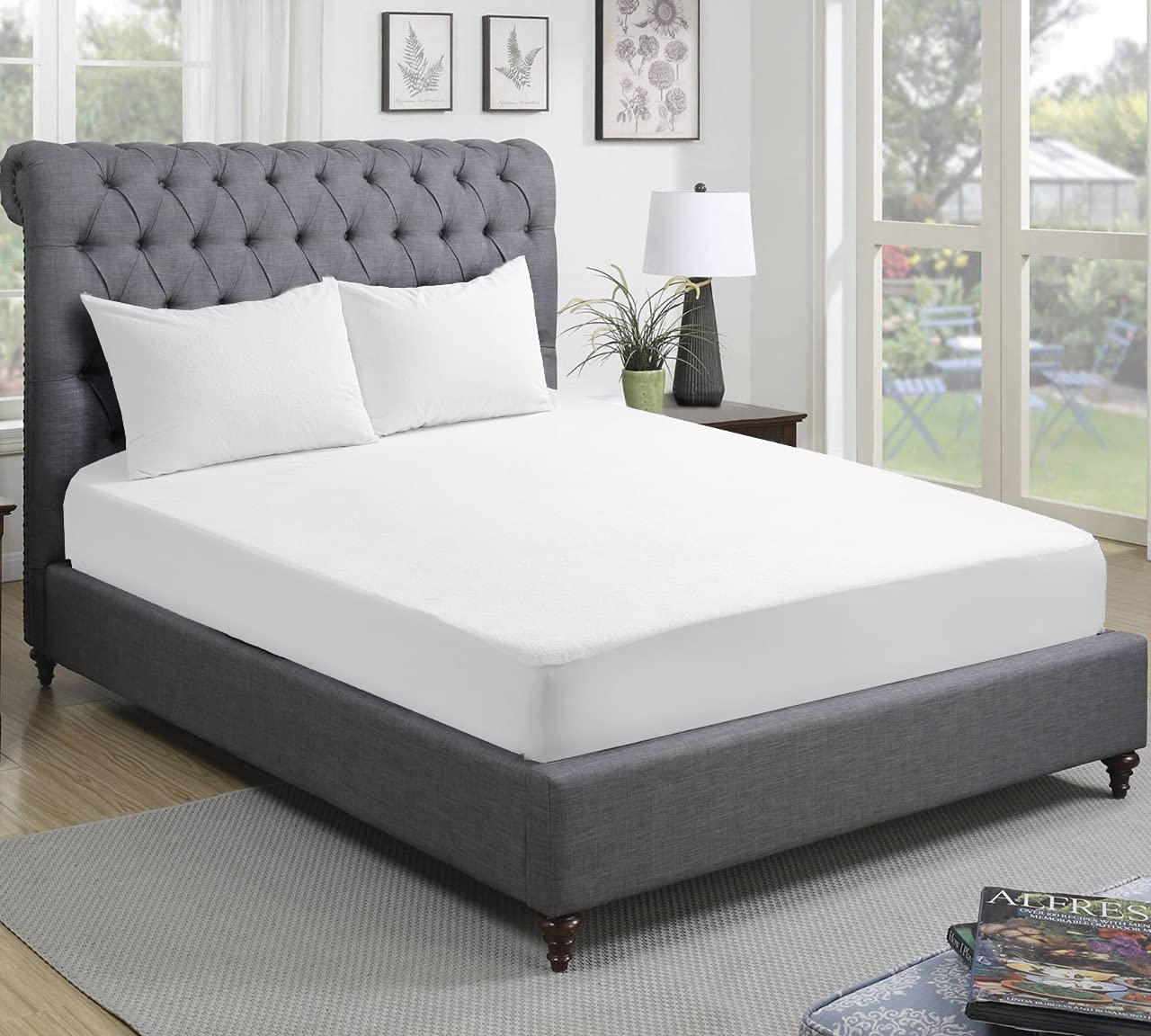 300 Thread Count 100% Pure Egyptian Cotton Bedding Fitted Sheets Stretches Up to 28cm Deep (White, Double: 137x193cm)