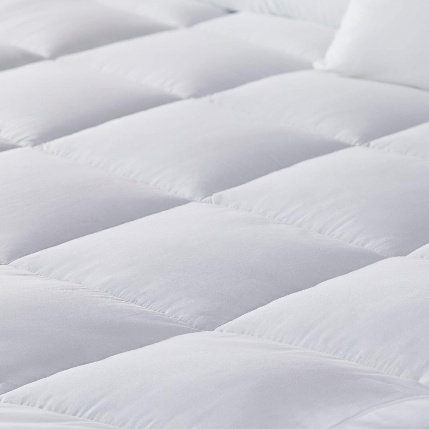Sleep Innovations 4-inch Dual Layer Gel Memory Foam Mattress Topper Enhanced Support, Queen, Made in the Usa: Home & Kitchen