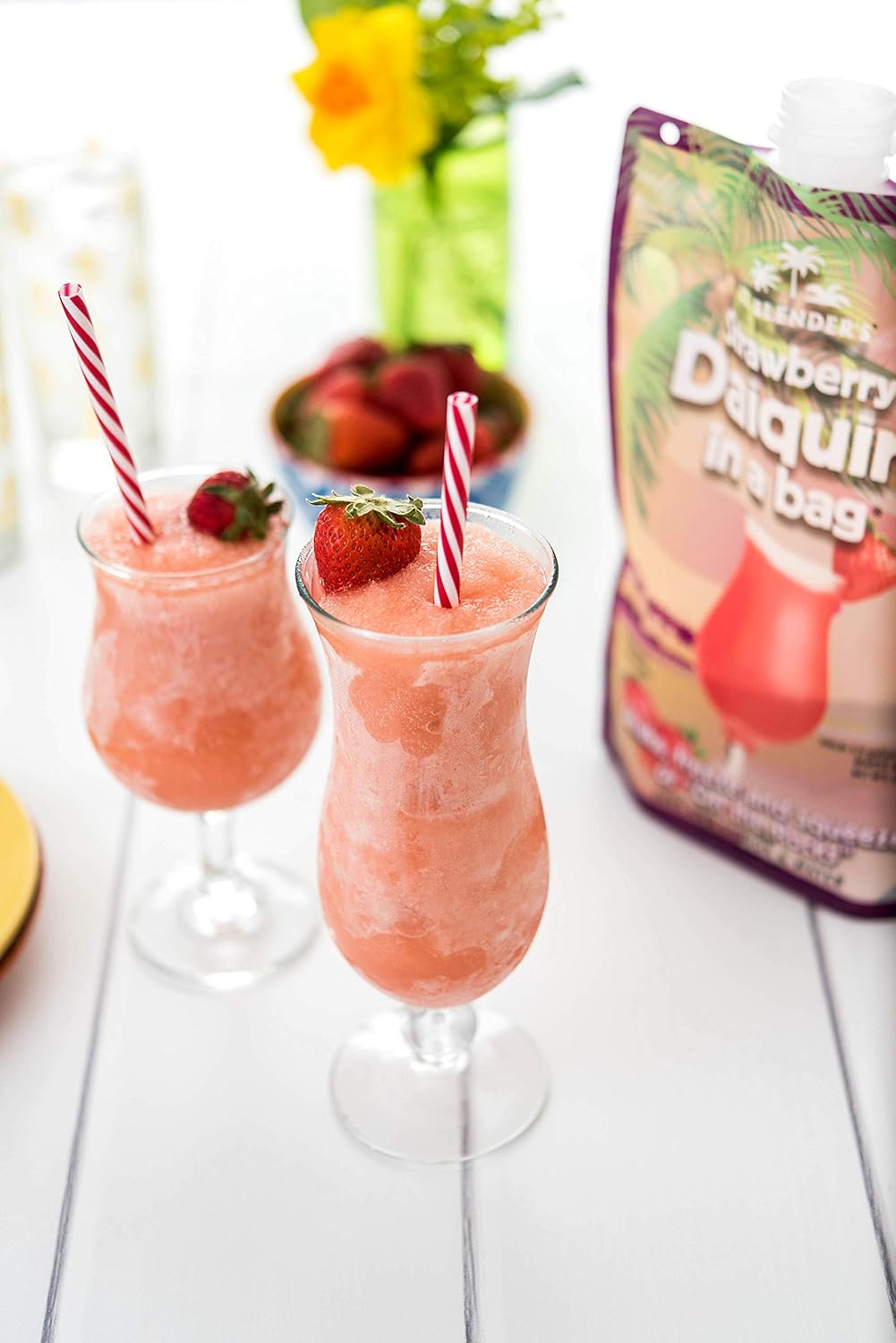 Amazon Com Lt Blender S Strawberry Daiquiri In A Bag Pack Of 3 Daiquiri Cocktail Mixes Grocery Gourmet Food