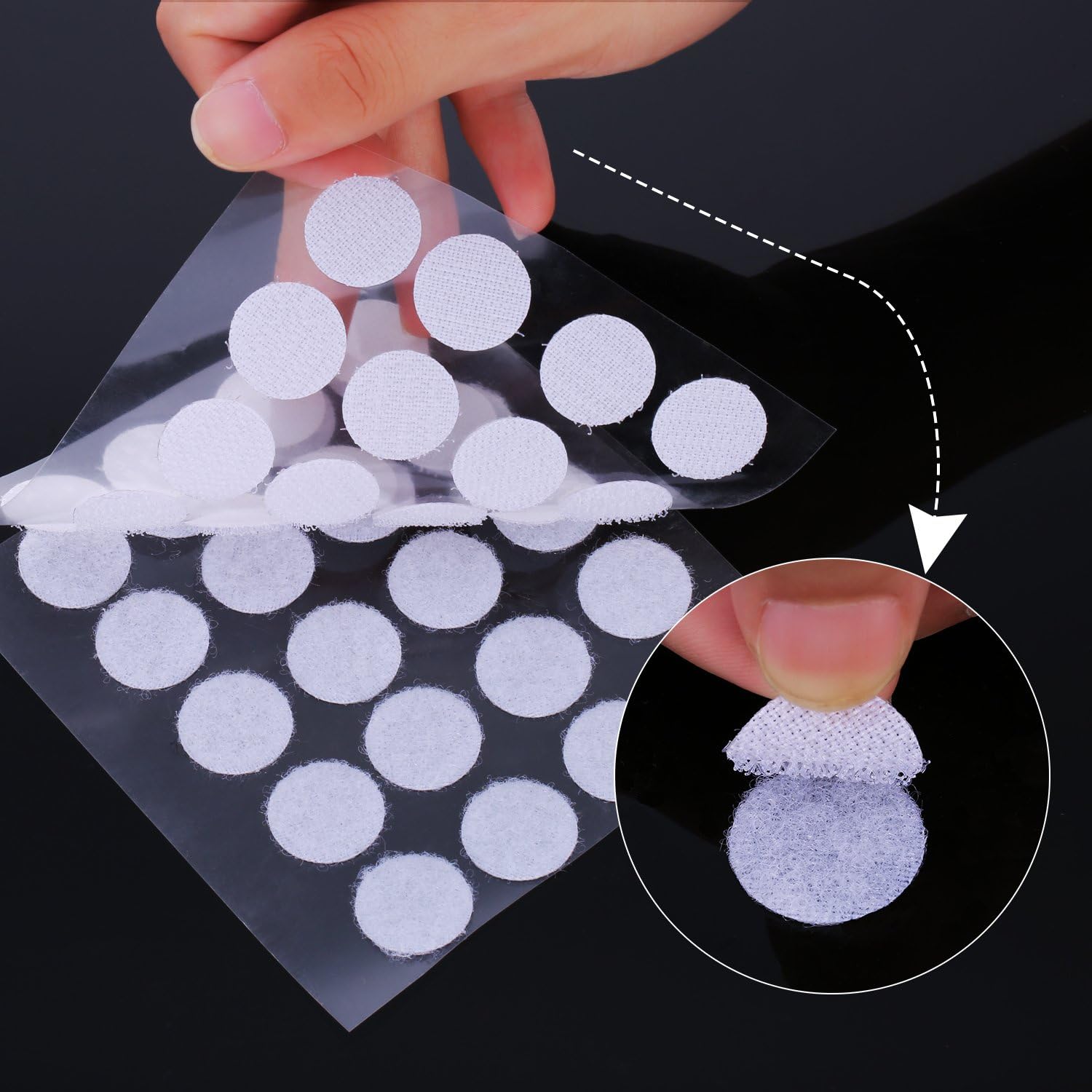 200 Pieces 2 cm Diameter Self-Adhesive Hook and Loop Round Sticky Dots (White), 2 cm / 3/4 inch - Image 4