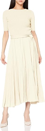 Amazon Co Jp エミ Emmi Atelier ニットドッキングワンピース 13wfo レディース 服 ファッション小物