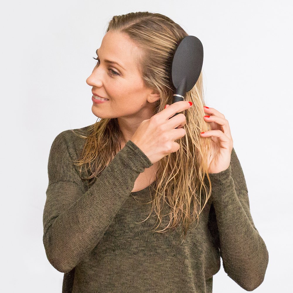 Revlon Detangle & Smooth Black Cushion Hair Brush : Beauty