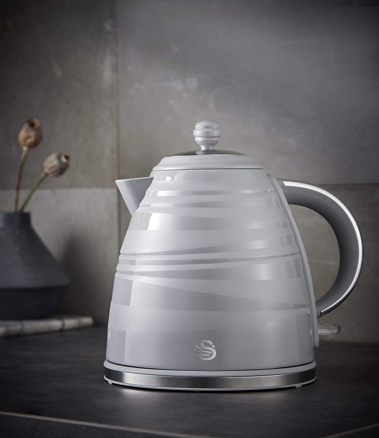 Swan, SK31050GRN, Symphony 1.7 Litre Jug Kettle with 360 Degree Rotational Base, 3000 Watts, Grey, 1.7 Litres - Image 4
