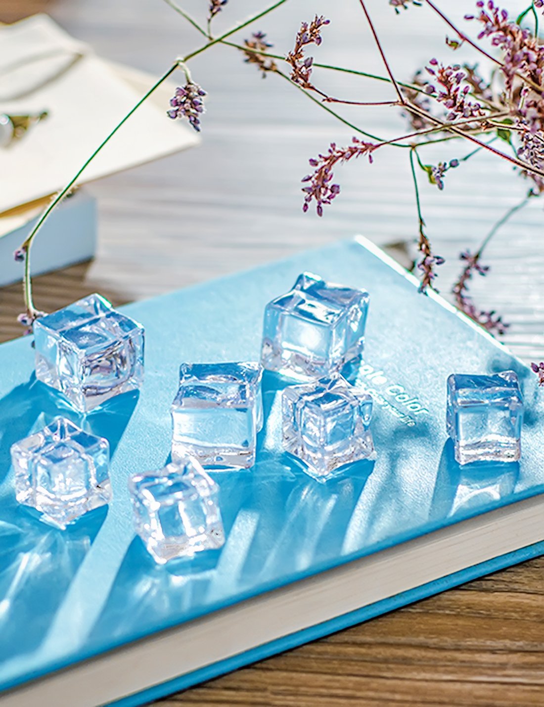 ⭐️ DomeStar 20 Pcs Clear Square Acrylic Ice Cubes Fake Ice Cubes for Photography Props or Decorations, 1\