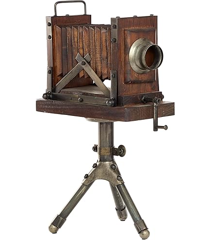 Amazon.com: Deco 79 Metal Film Decorative Sculpture Decorative