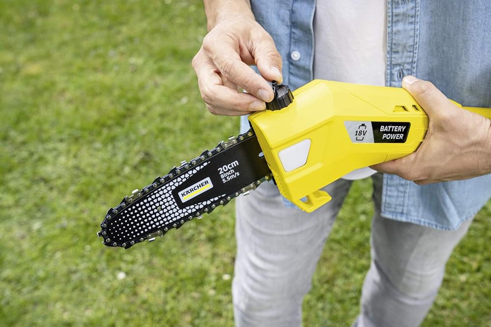 Auf die Sicherheit bei einer Säge mit Teleskoparm achten