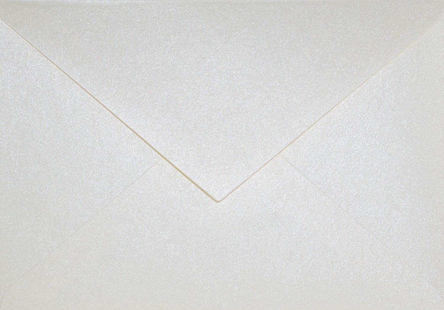 Netuno 25 Cream Pearl envelopes C6 114 x 162 mm 4.5 x 6.4 in 120gsm Aster Metallic Cream Pearlescent Invitation Envelope Shimmer envelopes for Wedding Invitations Greeting Cards Postcards Letters