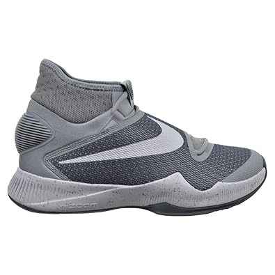 nike zoom hyperrev 2018