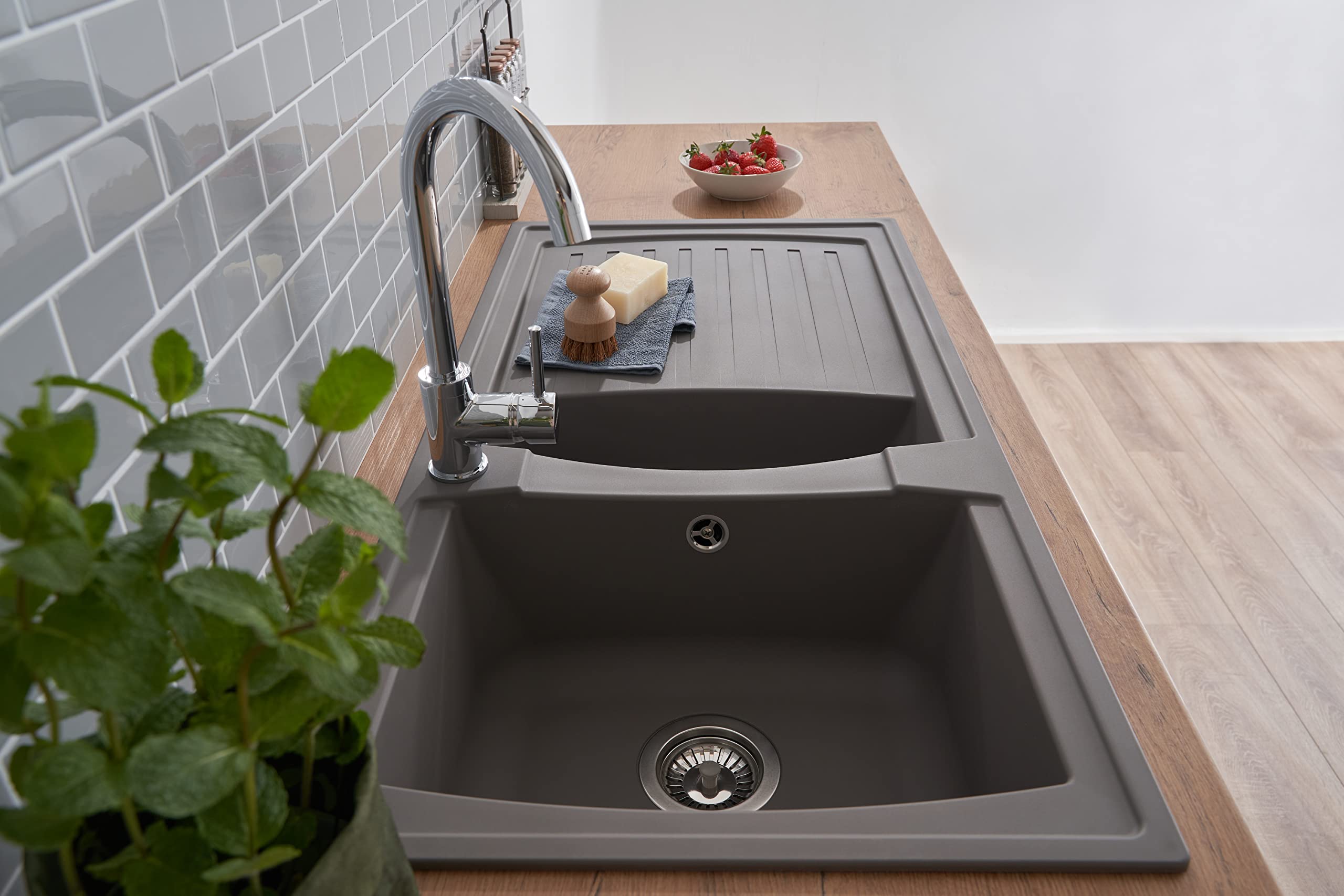 View 3